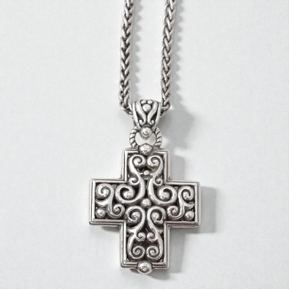 Vintage Brighton Filigree Cross Pendant Necklace Silver Plated Retired - Picture 3 of 8